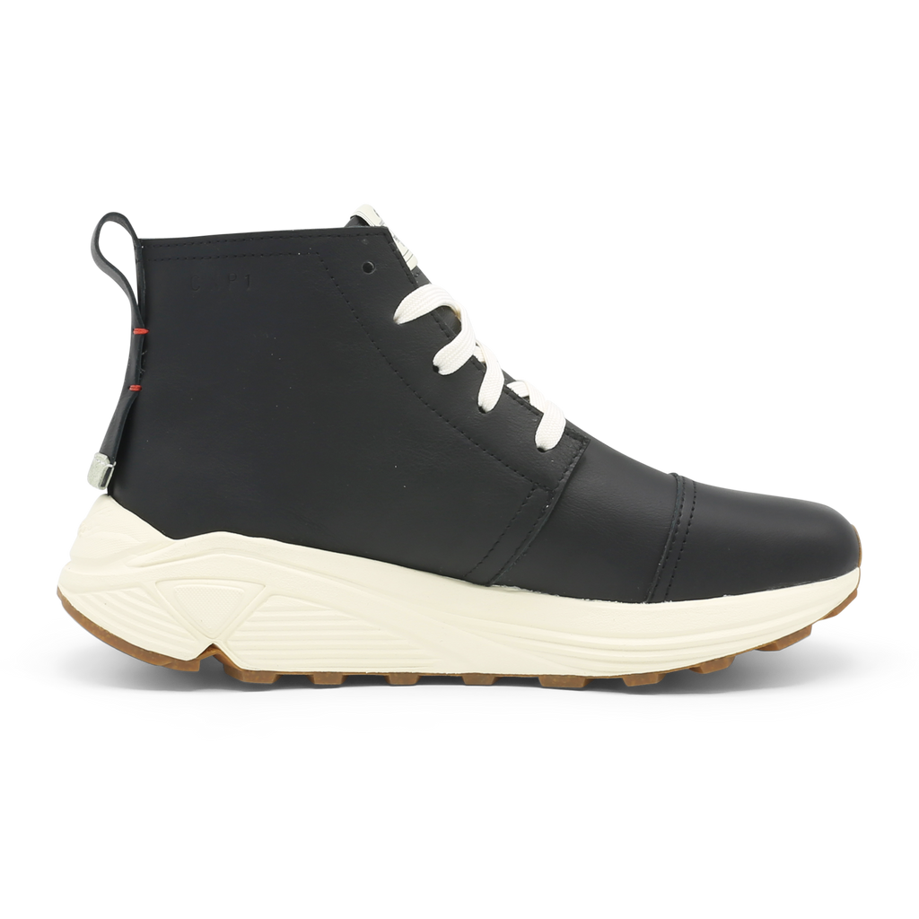 The Chukka boot pictured here in onyx black -  is Designed and handmade collaboratively in the USA alongside @comunitymade with upcycled leather and our new Vibram ecostep sole made from recycled materials. This boot’s got the perfect mix of style, comfort, durability, and a lighter footprint on the planet. 