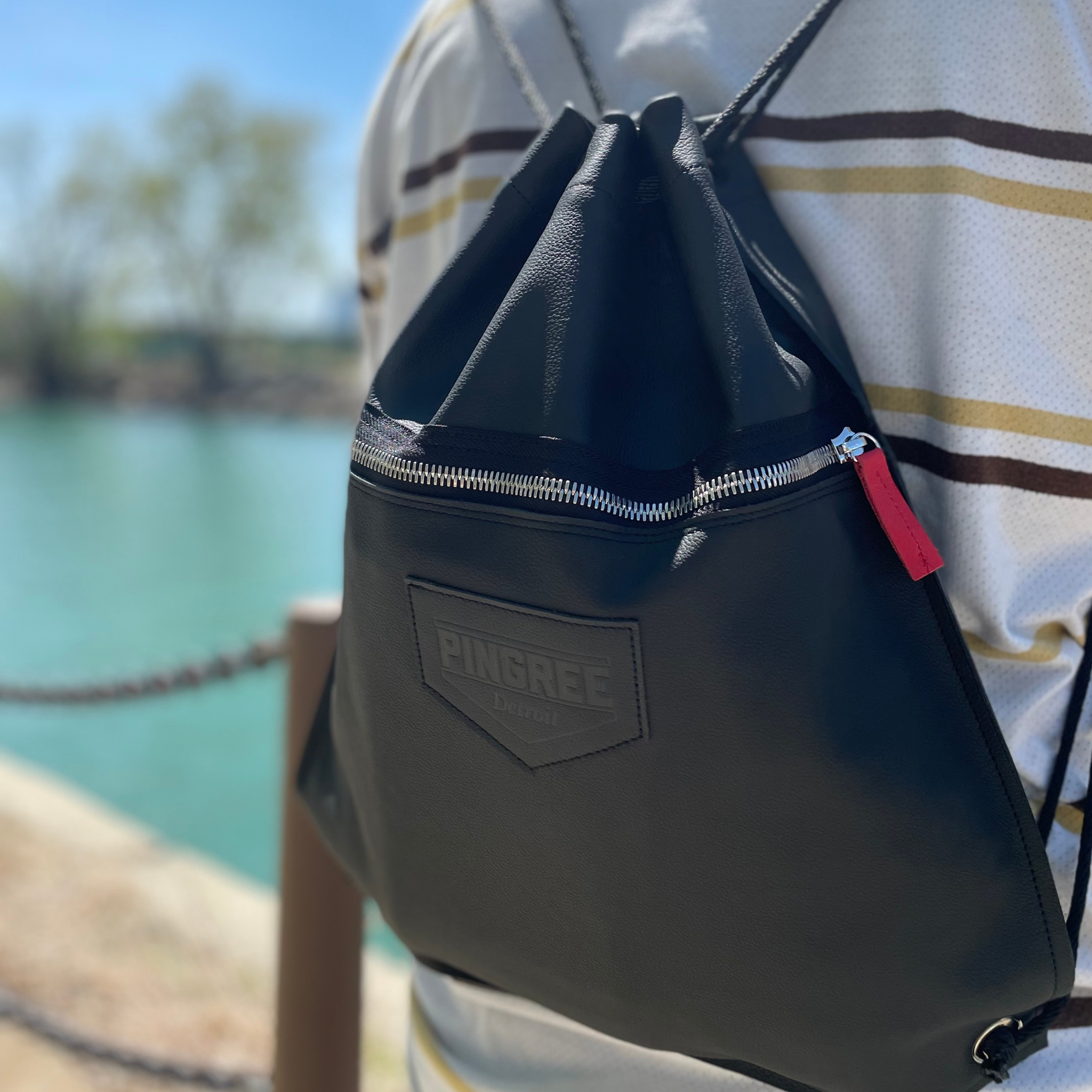 Detroit Drawstring Backpack in Leather